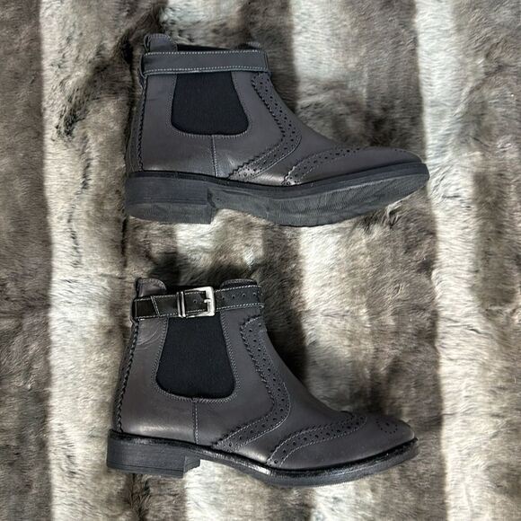 New Piampiani Ankle Booties - Picture 5 of 10